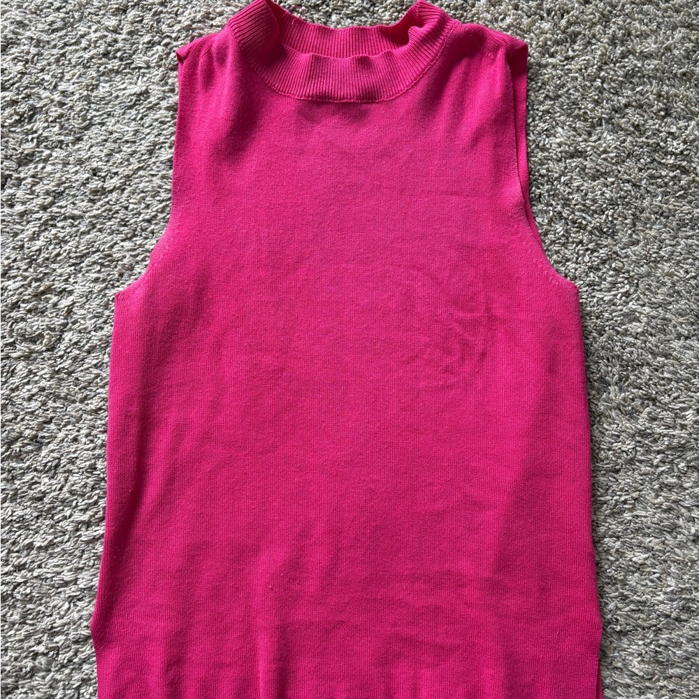 Sleeveless Pink Knit Top
